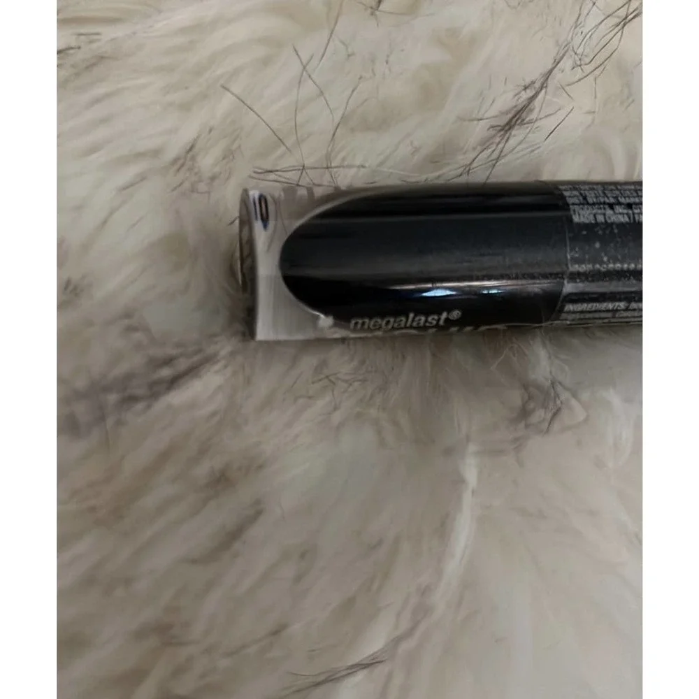 Wet‎ n Wild Liquid Catsuit Lipstick Shady Witch 1230076
